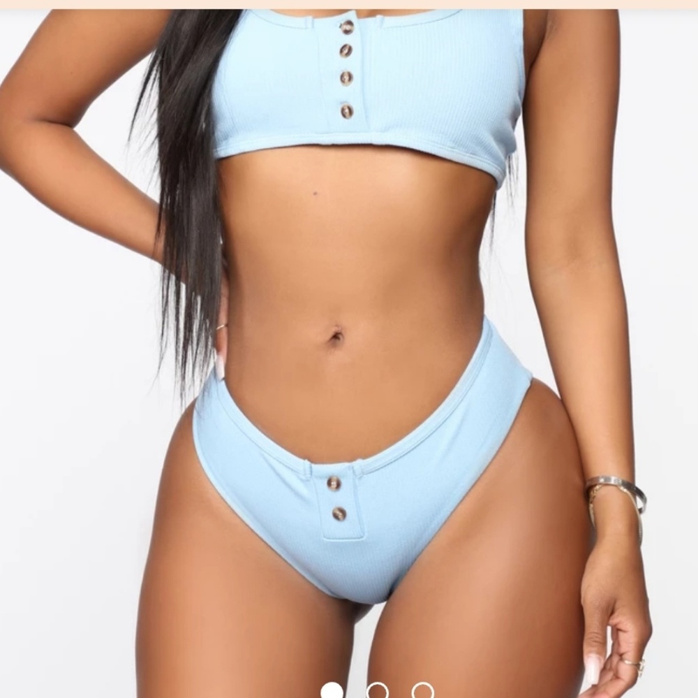 Bathing suit